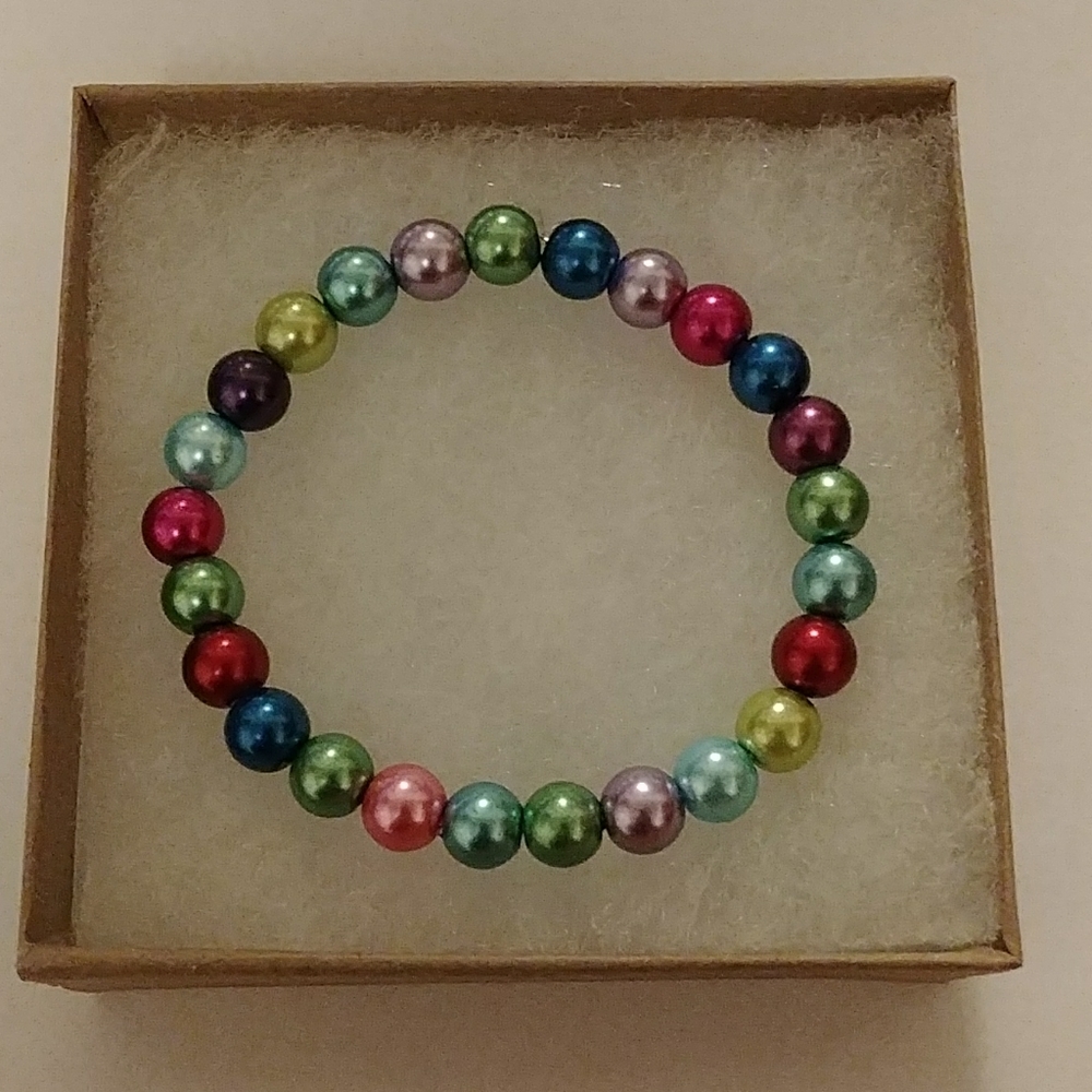 Multi Rainbow Pearl Bracelet - Picture 3 of 8